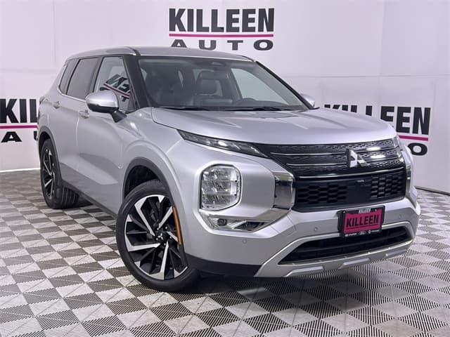 2023 Mitsubishi Outlander SE